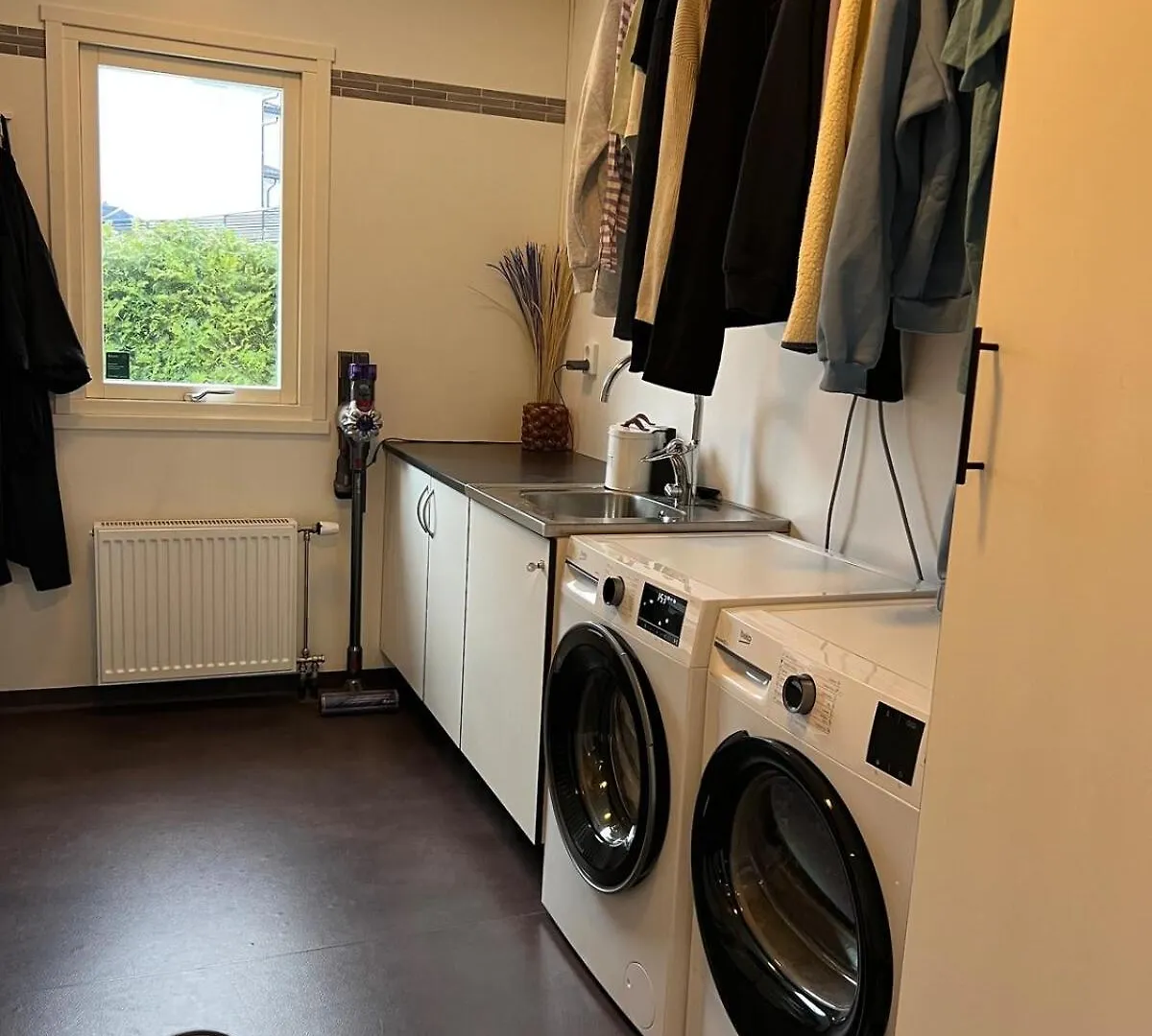 Bergen - Home, Close To Airport And The City